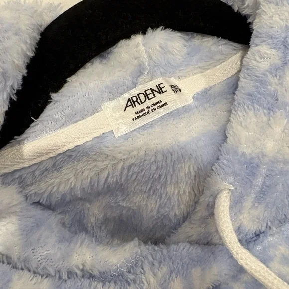 Ardene Light Blue Fuzzy Hoodie, size xs, like new - Picture 5 of 7